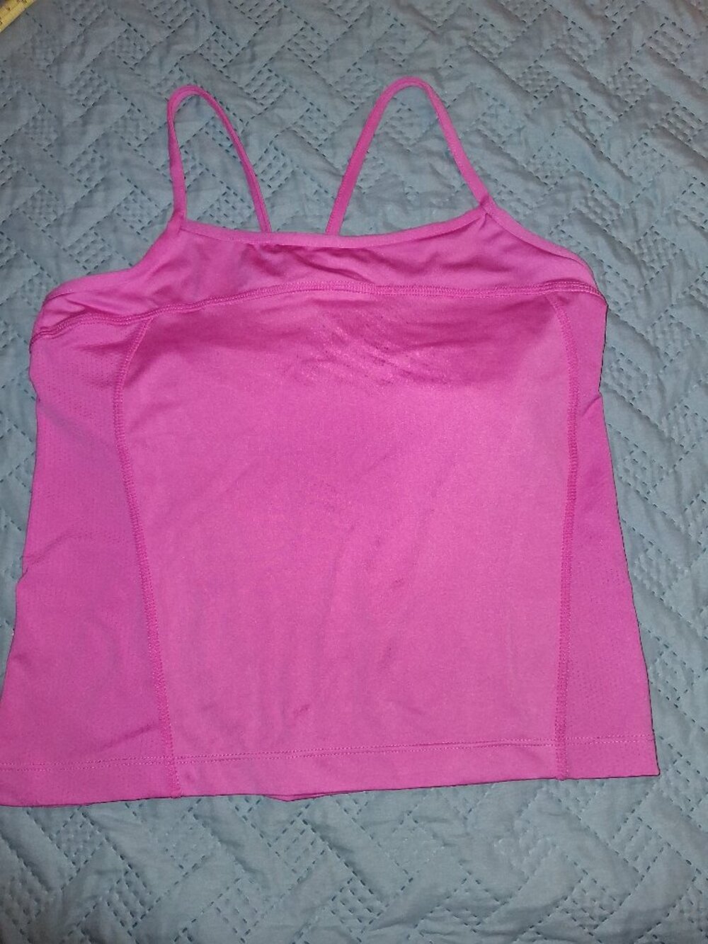 Like new! Everlast Workout Tank-size L